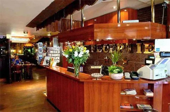 Hotel Damrak أمستردام هولندا