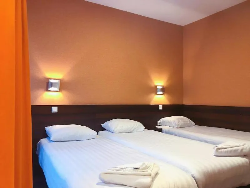 Hotel Damrak أمستردام 3*,