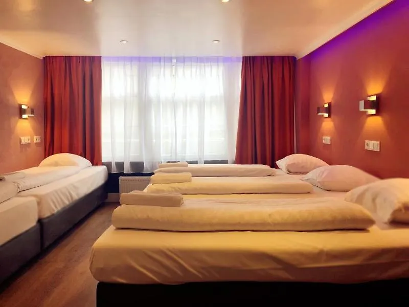 ***  Hotel Damrak أمستردام هولندا